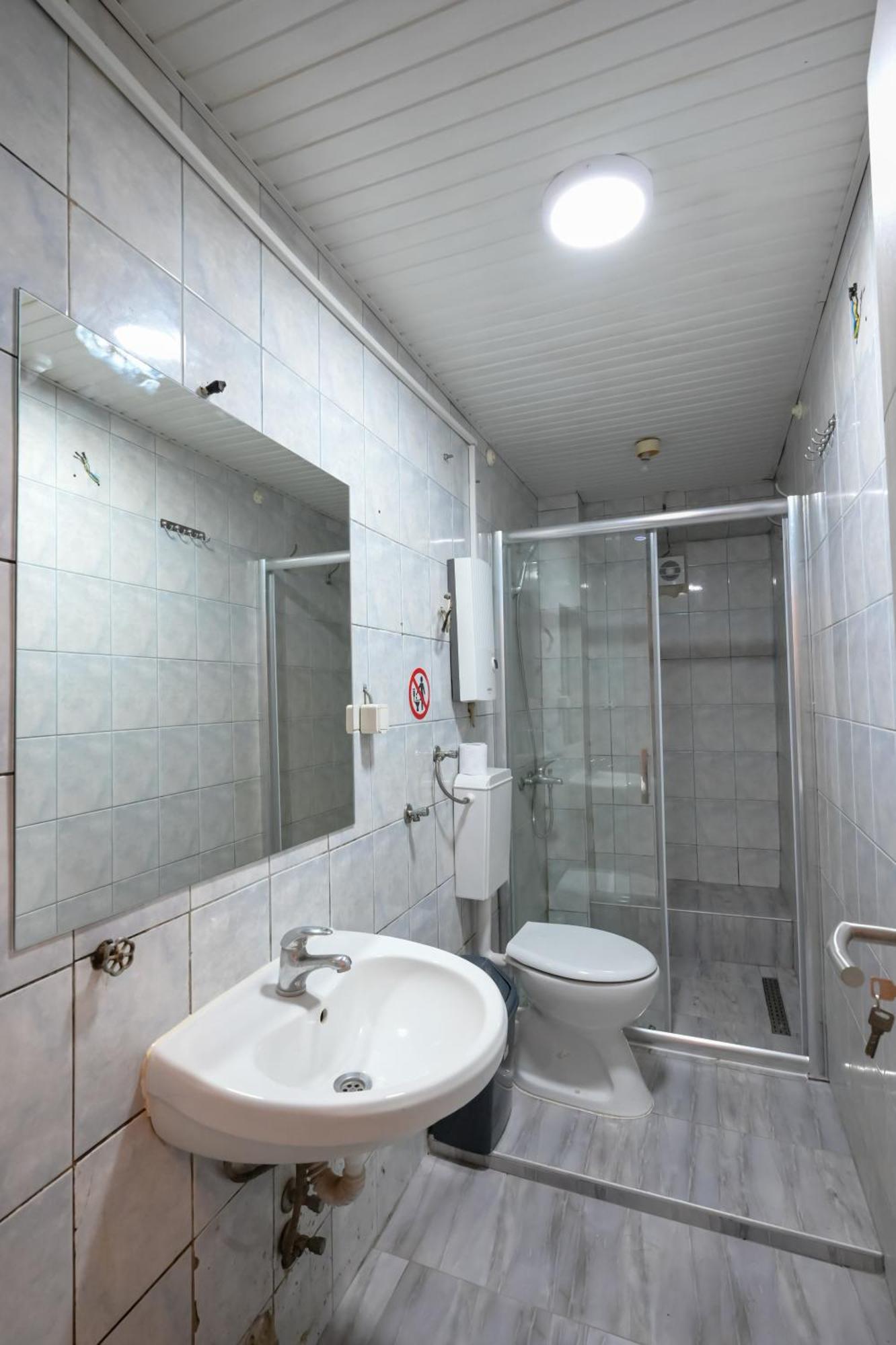 Hostel Best Скопье Экстерьер фото